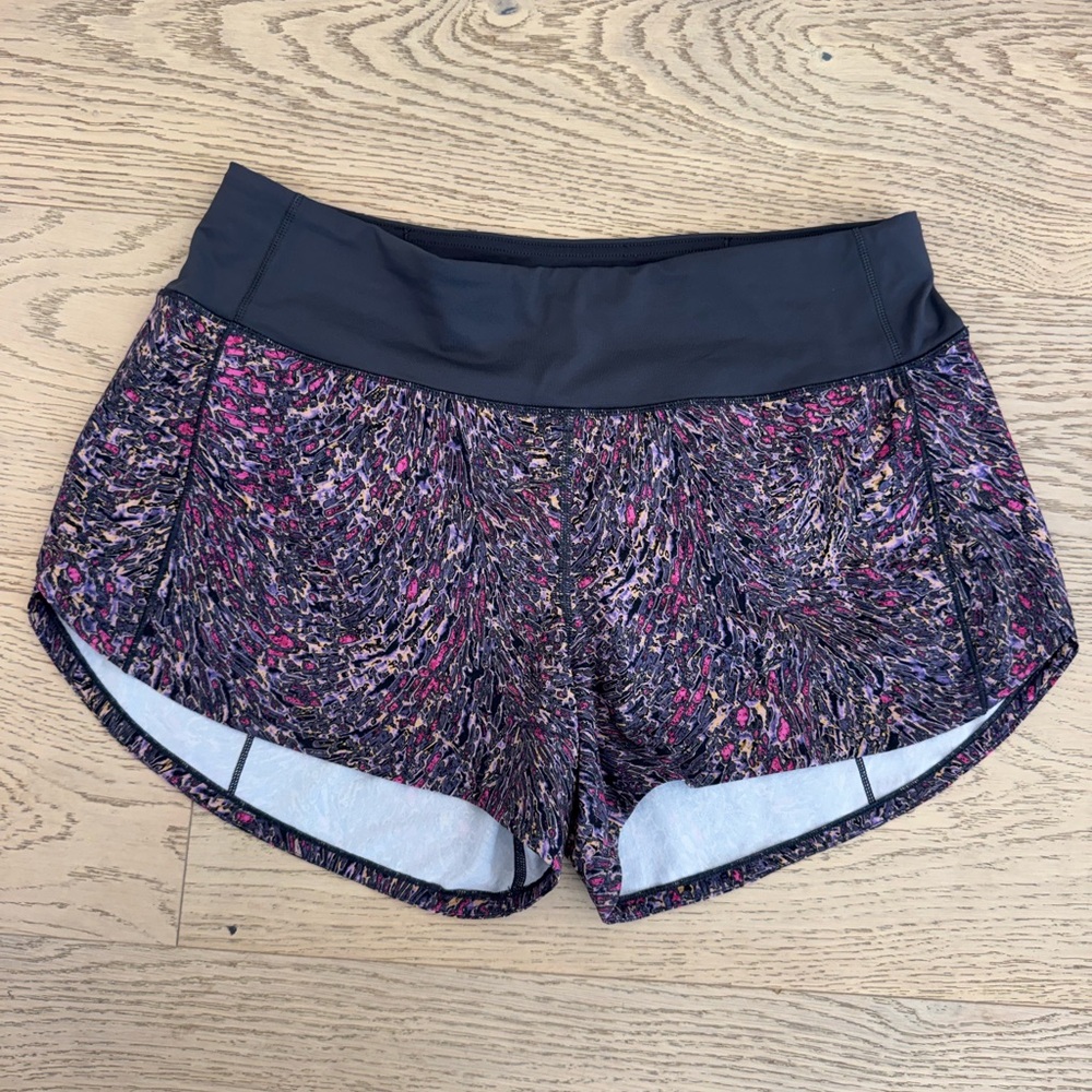 Lululemon Speed Up Mid-Rise Short